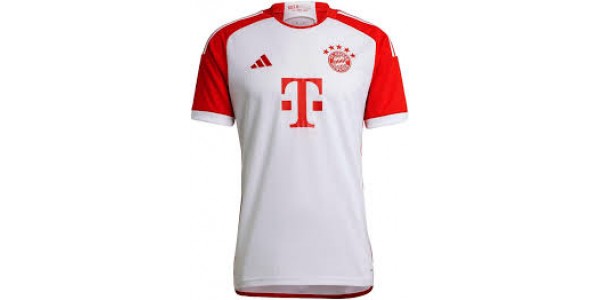 Le FC Bayern Munich joue à domicile contre l'Eintracht Francfort